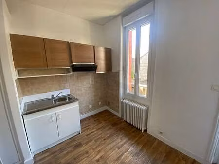 location appartement 2 pièces à flers (61100) : à louer 2 pièces / 24m² flers
