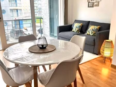 appartement à louer à nieuwpoort € 700 (lp45u) - era servimo (nieuwpoort) | zimmo