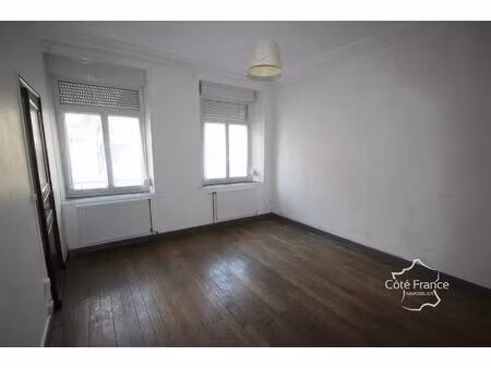 givet immeuble de rapport 3 appartements  proche du centre-ville