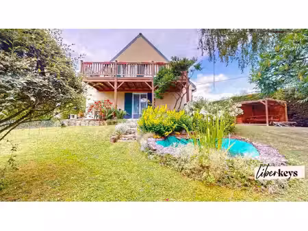 maison familiale 8 pièces 149m² proche chambly - grand jardin - terrasses -sous sol total