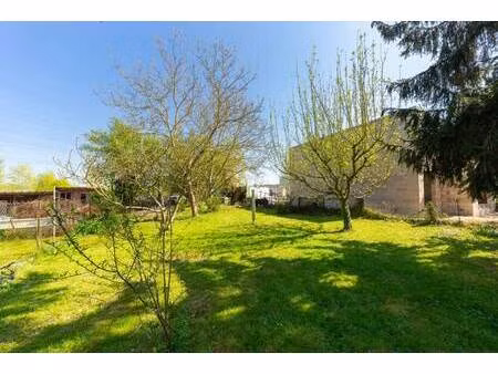 terrain constructible à vendre