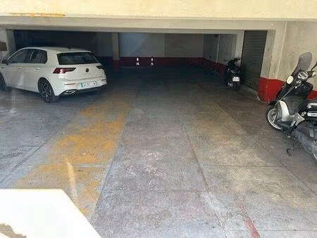 parking à louer