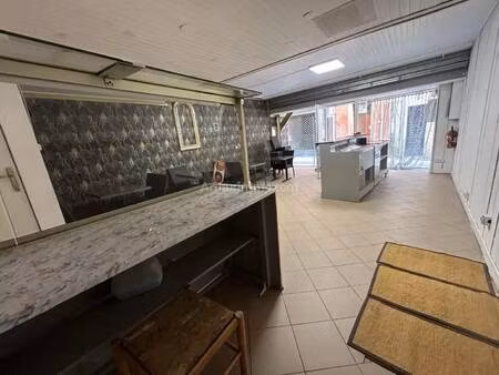 local commercial à louer