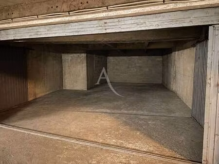 parking à louer