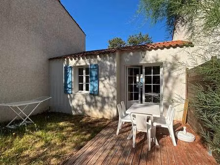vente maison piscine à longeville-sur-mer (85560) : à vendre piscine / 29m² longeville-sur