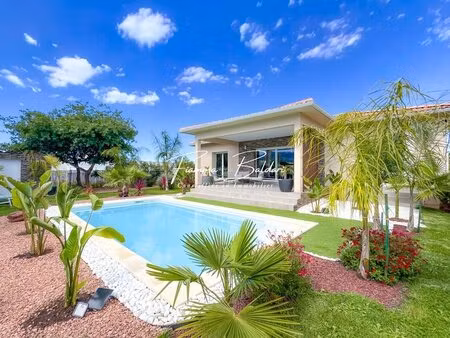 à vendre villa contemporaine t4 de 92m²  piscine  proche mer  venzolasca  haute-corse...