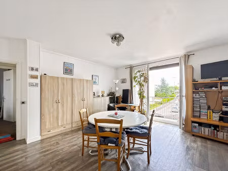 appartement de 4 pièces à mantes-la-ville