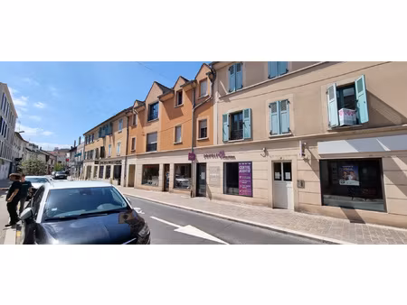 nouveauté  grand appartement avec parking en sous sol.