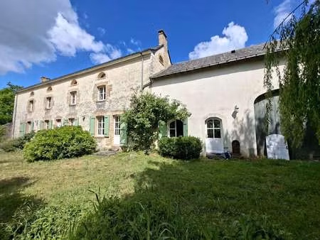 vente demeure d'exception piscine à mansigné (72510) : à vendre piscine / 302m² mansigné