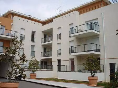 vente appartement 2 pièces à la roche-sur-yon zad - zi nord (85000) : à vendre 2 pièces / 
