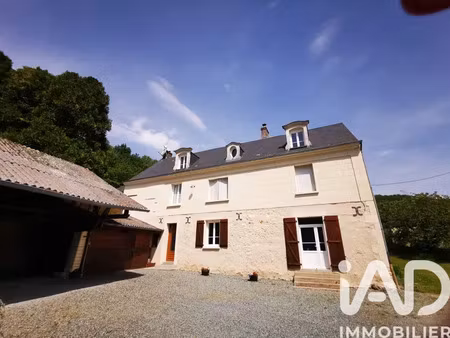demeure à saint-georges-de-la-couée (72150)