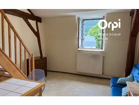 location appartement  m² t-2 à mende  480 €