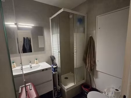 studio / 16m² / courbevoie (ligne l)