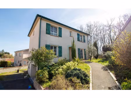 location maison  m² t-6 à pibrac  1 686 €