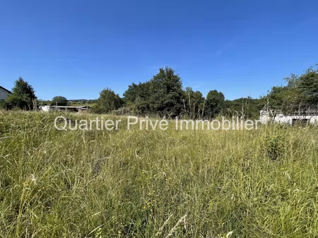 terrain non constructible à l'entrée d'allassac
