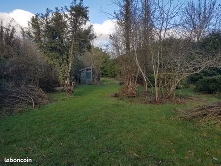 terrain de loisirs
