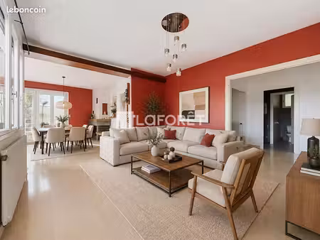 maison 8 pièces 180 m²