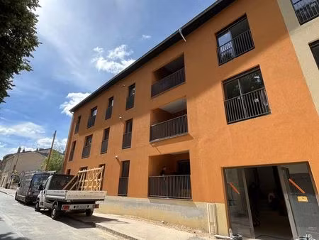 t2 neuf avec balcon