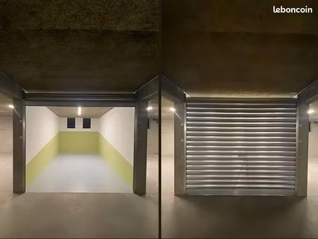 box fermé sécurisé à villeurbanne – idéal voiture  moto ou stockage propre