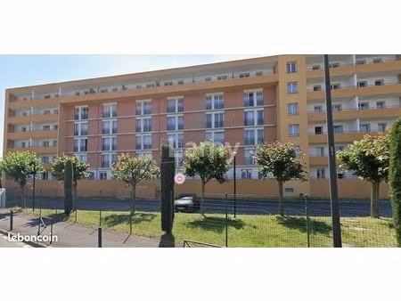 studio 1 pièce 16 m²
