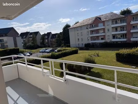 f2 30m² parking balcon centre montivilliers