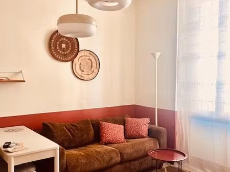 studio rénové meublé
