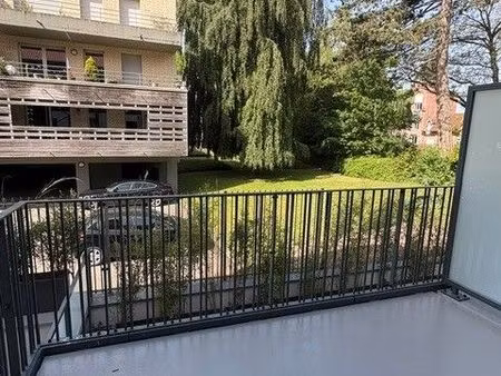 appartement t2 de 47 m² - avec balcon et parking - wambrechies