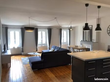 grand t2 meublé 64m² au jardin public