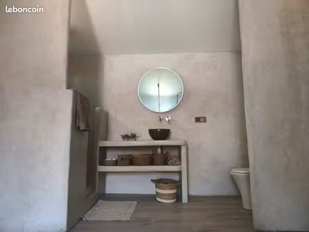 appartement atypique à louer en longue durée – esprit naturel et calme