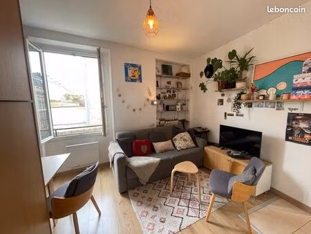 beau studio/2 pièces meublé 25 m2 oberkampf/saint-maur