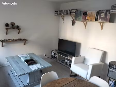 appartement t2 lumineux – 41 m² – villeurbanne gratte-ciel