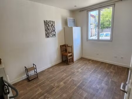 studio de 14 16m²