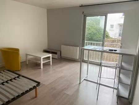 studio meublé 28m2