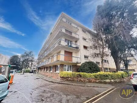 vente appartement 5 pièces à nantes (44000) : à vendre 5 pièces / 109m² nantes