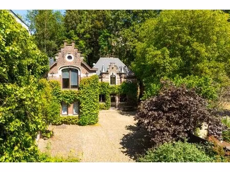 maison à vendre à place du sablon  65c dison (vbe33195)