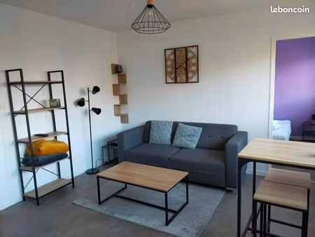 chambre 5 pièces 82 m²