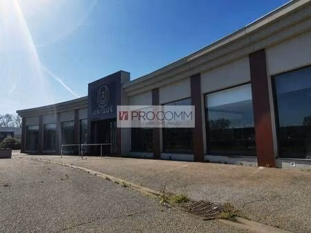 local commercial à louer