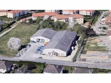 local commercial à vendre