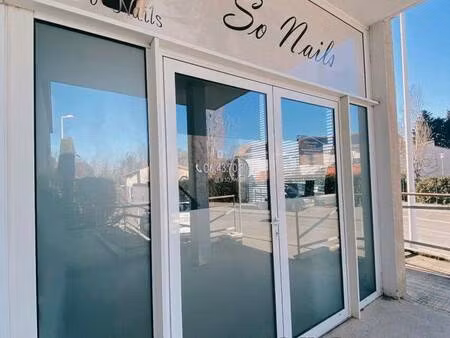 local commercial à vendre