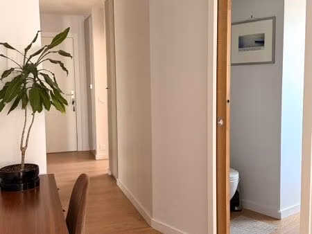 cannes - appartement entièrement rénové en 2024 / triple exposition - parking - aucun trav