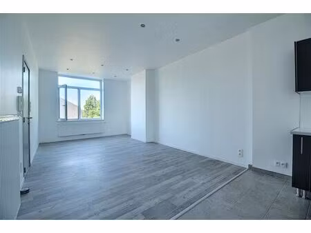appartement à louer à rue d'angleterre 50/4 mouscron (vbe33406)