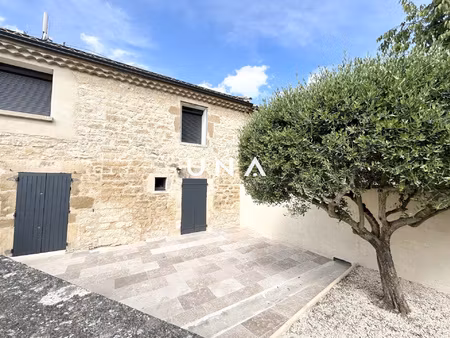 charmante maison de village en pierre rénovée