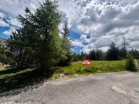 terrain à vendre