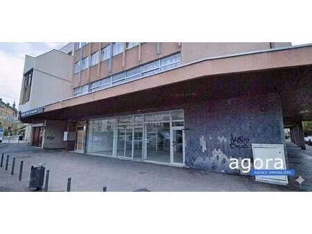 local commercial à vendre