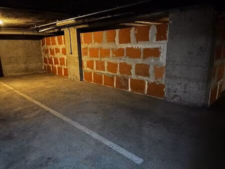 parking à louer