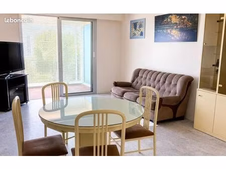 appartement 2 pièces 50 m²