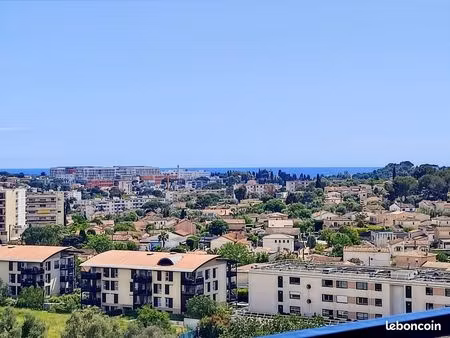 appartement 3 pièces 77 m²