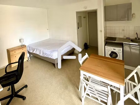 a louer : t1 bis meublé avec grand balcon
