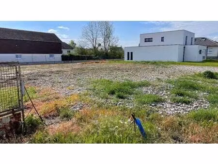 terrain constructible viabilisé à vendre