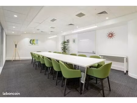 bureau en espace ouvert à louer pour 10 personnes à lyon  gerland lyon